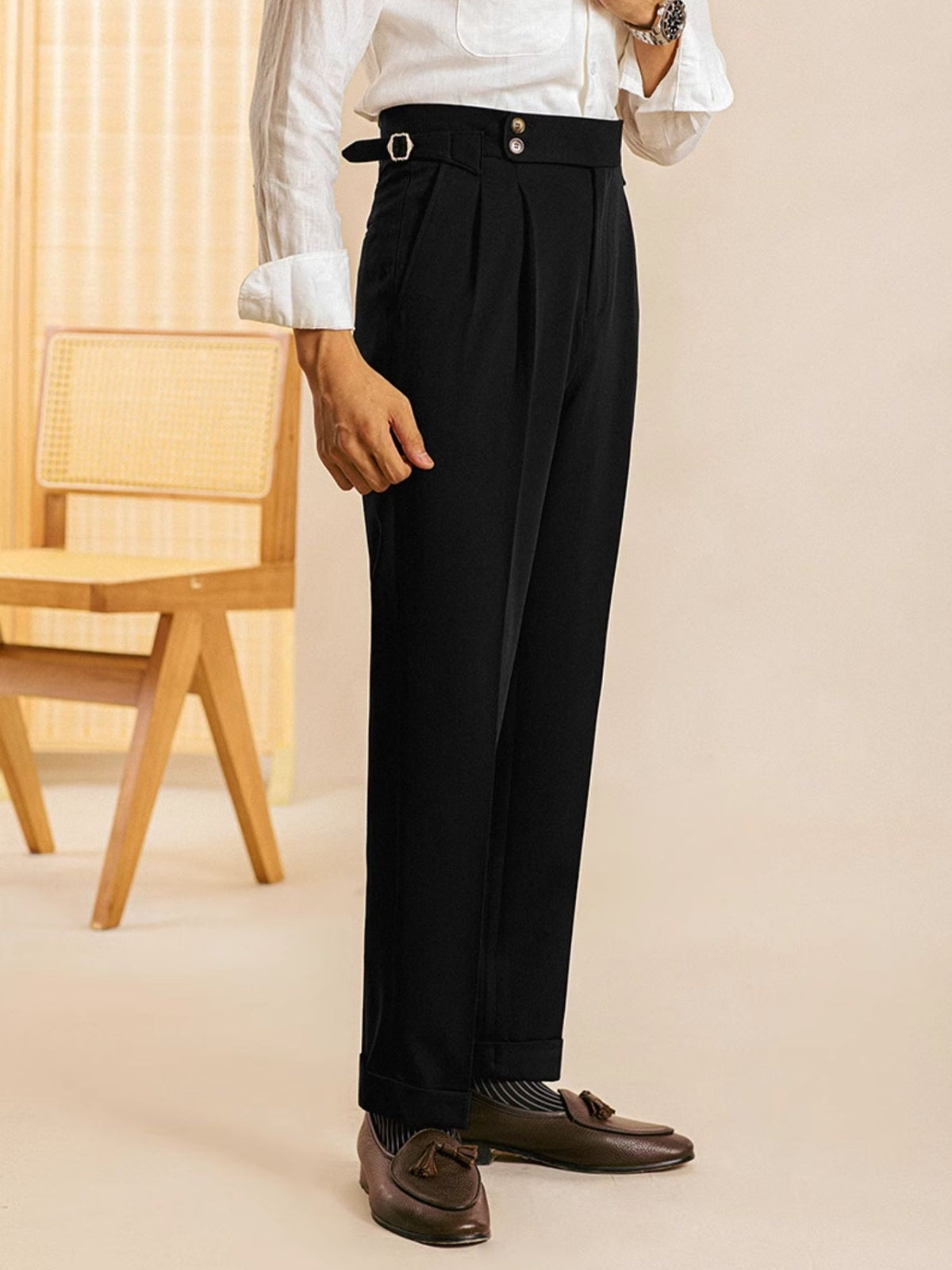 Vieille fortune, vieux argent, costume, pantalon